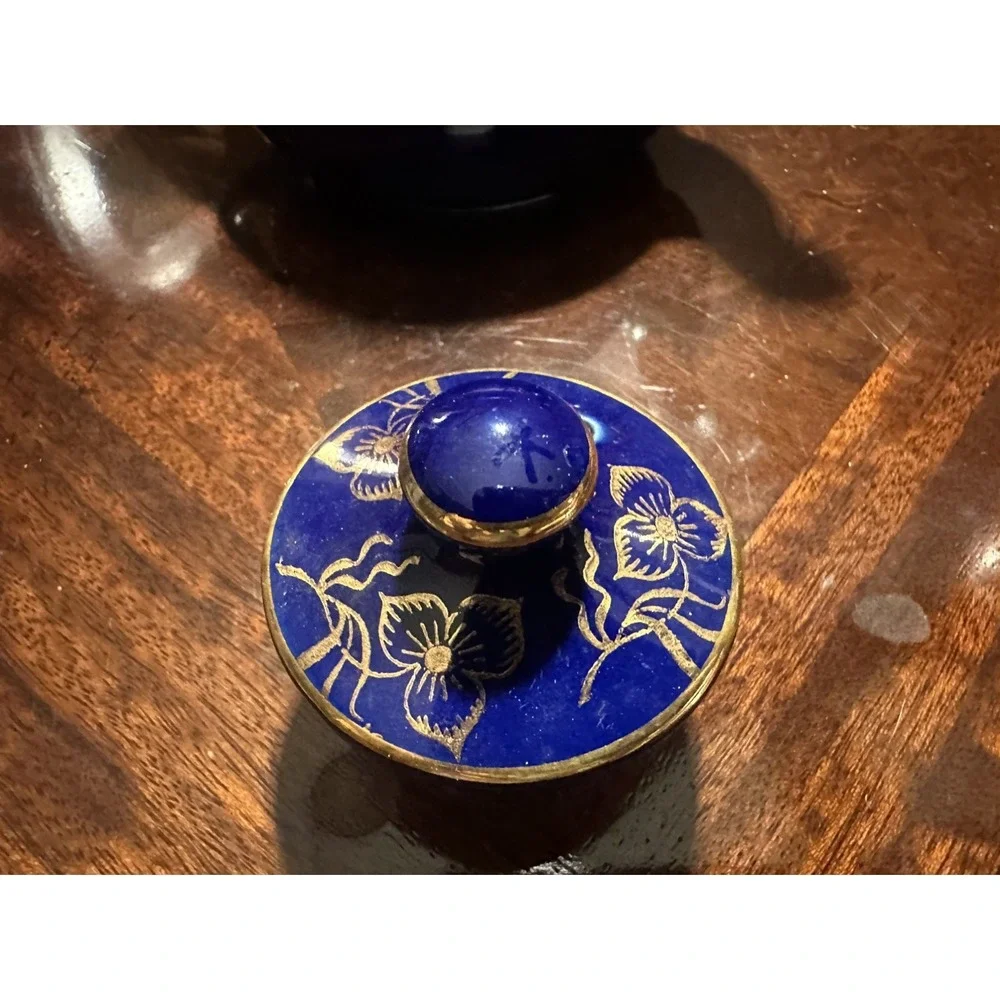Halls of Chah 2 qt Blue/Gold Floral Ceramic Teapot w/ Lid, Glossy Finish
